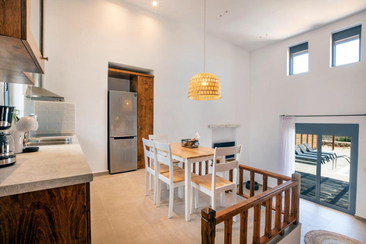 Cato Agro 2, Seafront Villa With Private Pool Afiartis Esterno foto